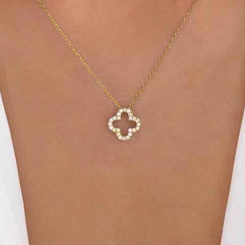 Delicate Clover Necklace