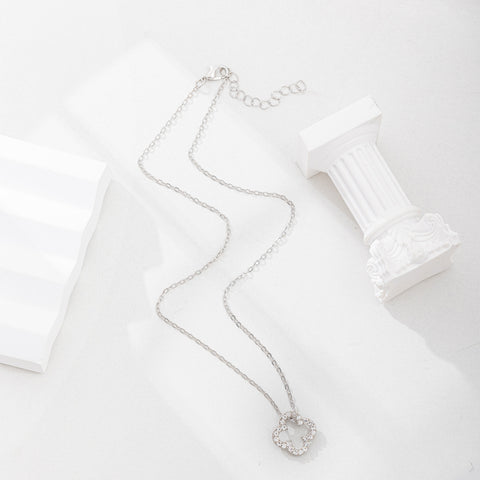 Delicate Clover Necklace