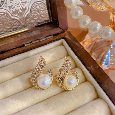 Vintage Imitation Pearl Earring Styles