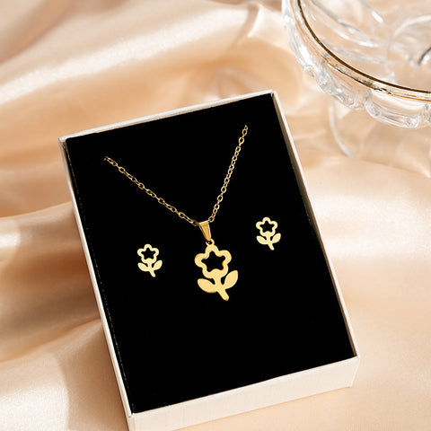 Symbolic Pendant Jewelry Styles