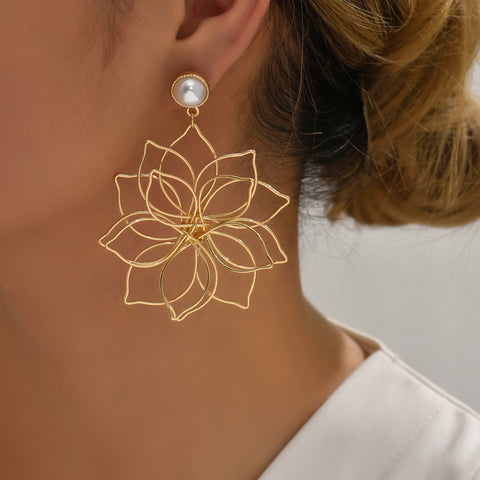 Openwork Flower Statement Earrings