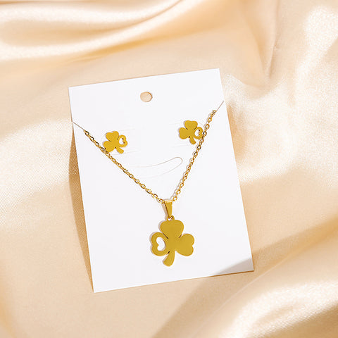Symbolic Pendant Jewelry Styles