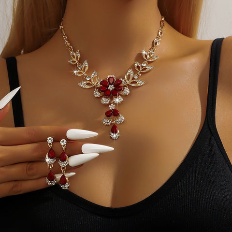 Floral Teardrop Necklace & Earring Set