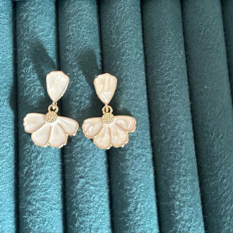 Off-White Leaf Drop Earrings