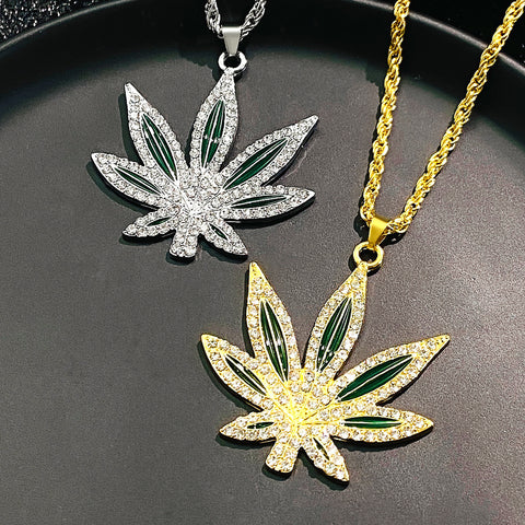 Leaf Pendant Necklace