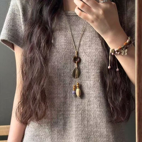 Vintage Leaf Tassel Necklace